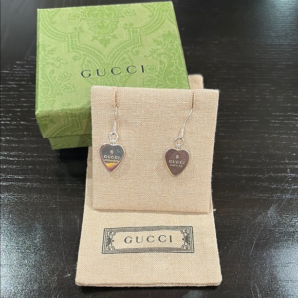 Authentic New Gucci Silver Heart Earrings 925 - Picture 1 of 4